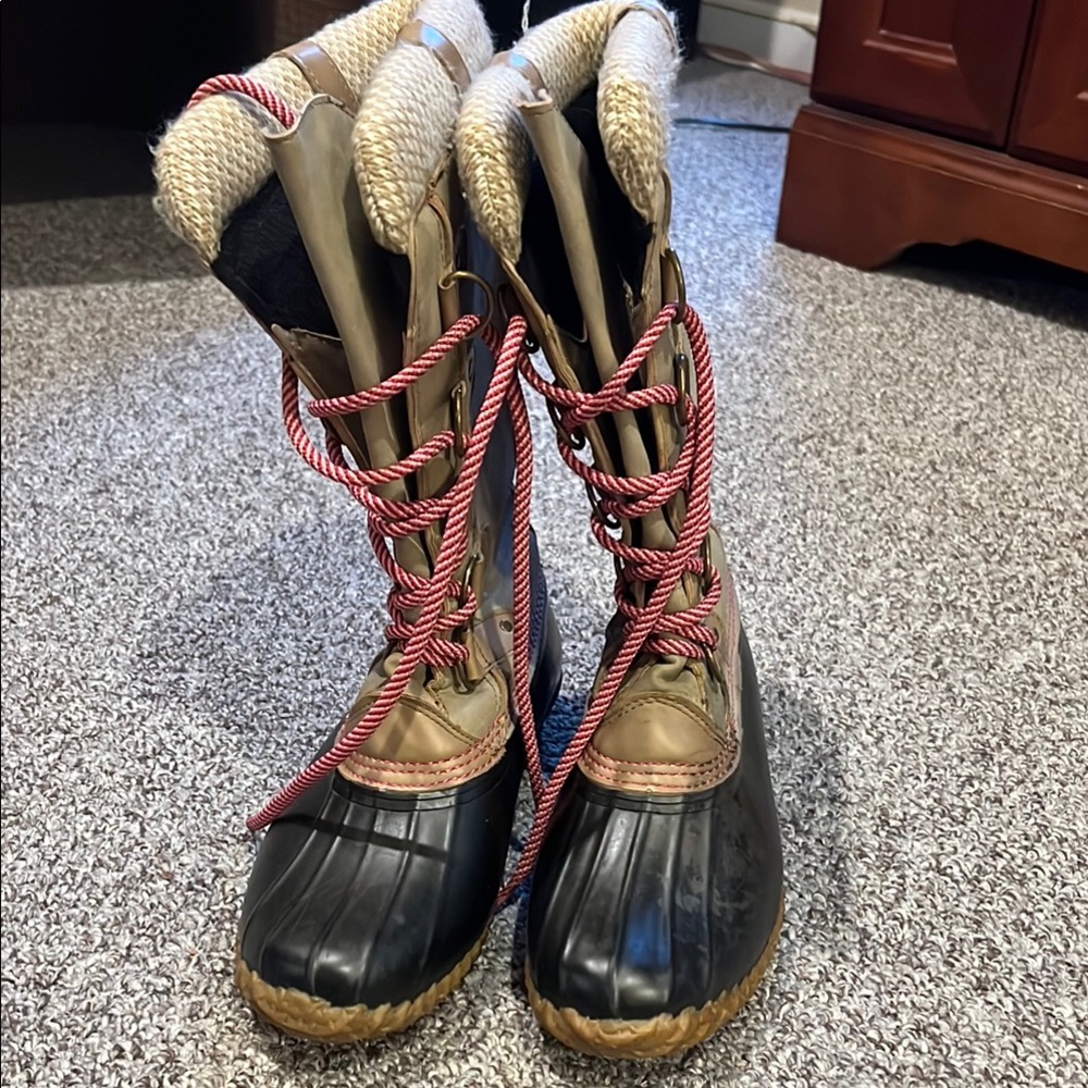 Esprit Women's Beige Winter Boots - Picture 3 of 5